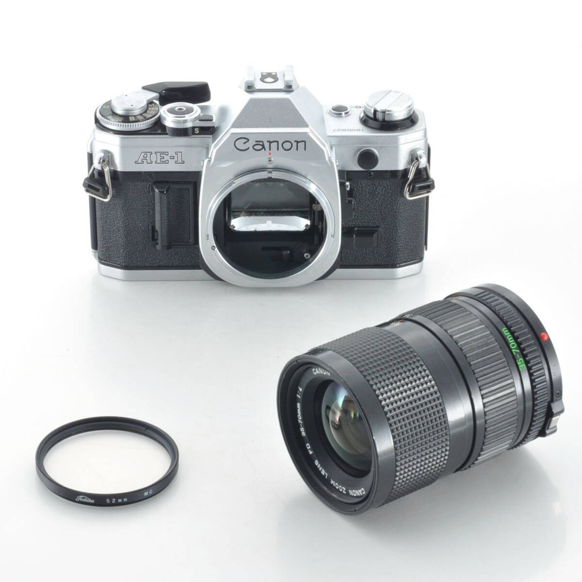 Canon Ae-1 Fd 35-70Mm F4 With Zoom Lens Classic Film Slr