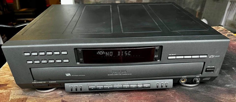 Vintage Philips 900 Series 5 DISC MULTI CD Changer CDC-935 - Amazing sound! - Image 3 of 4
