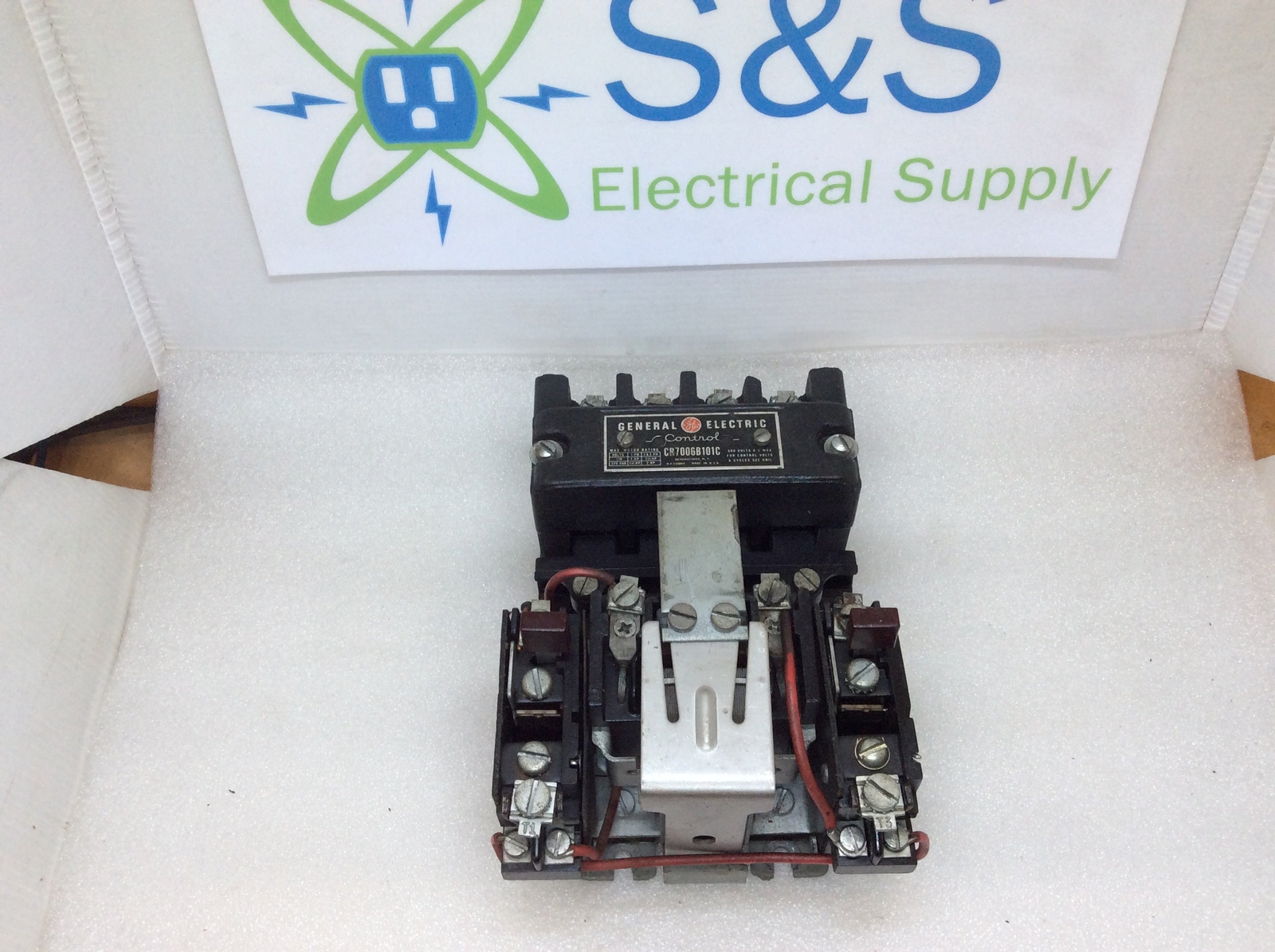 General Electric CR7006B101C Size 0 3 Phase 600VAC 2Hp Max Motor