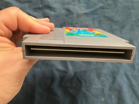 Arkanoid (NES, 1987) Game cartridge, 5-screw variant w/slip case