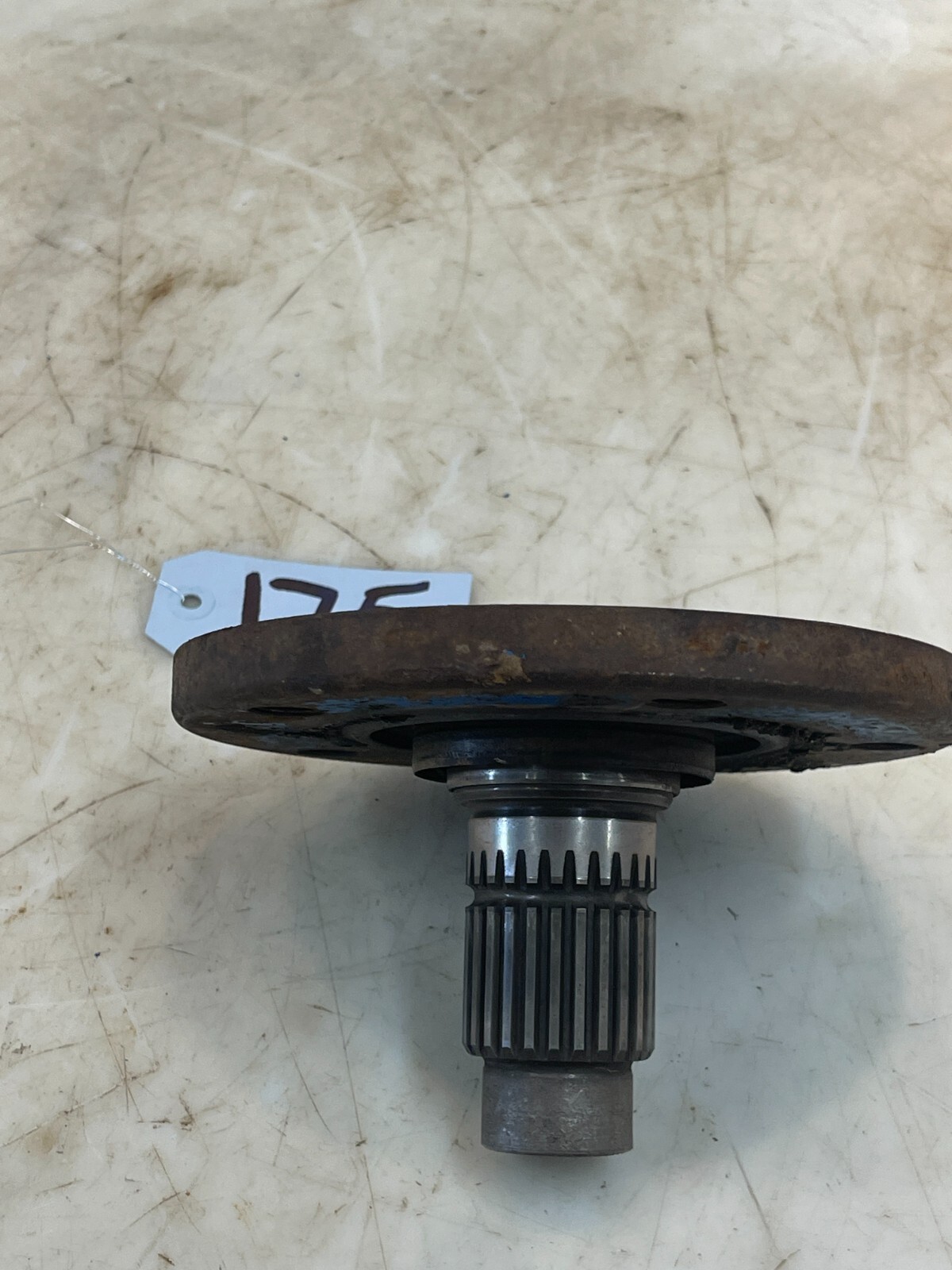 1986 Ford 1910 Tractor MFWD Front Axle Hub SBA326310734 | eBay