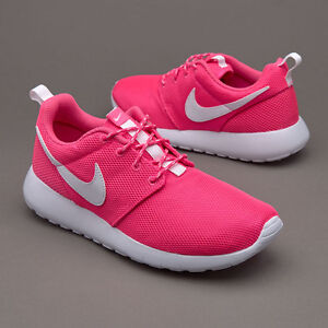 pink nike kids trainers