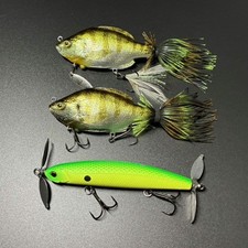 Timco Prop Pepper Little Zoy 2pcs Lure Fishing Hard Bait Damaged