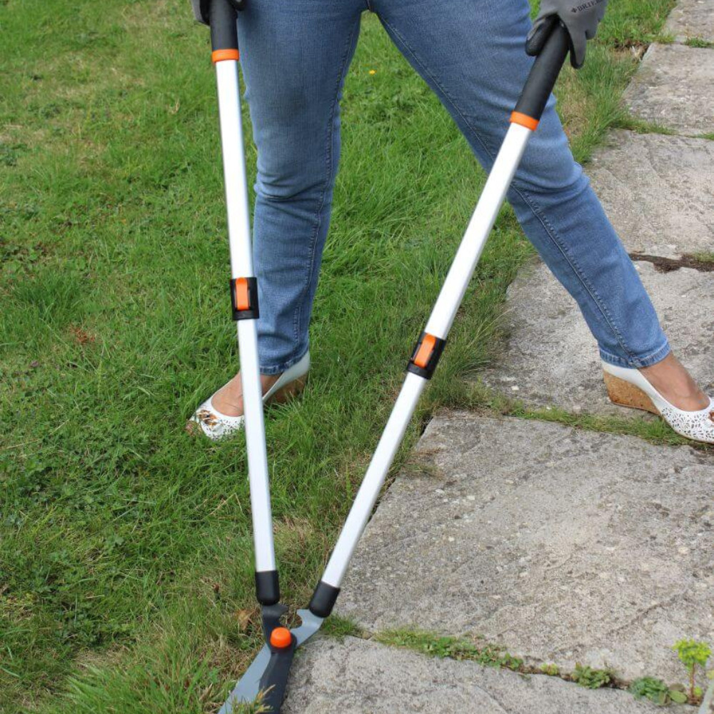 Telescopic Lawn Shears 60cm to 1m with 9 Inch Carbon Steel Blade