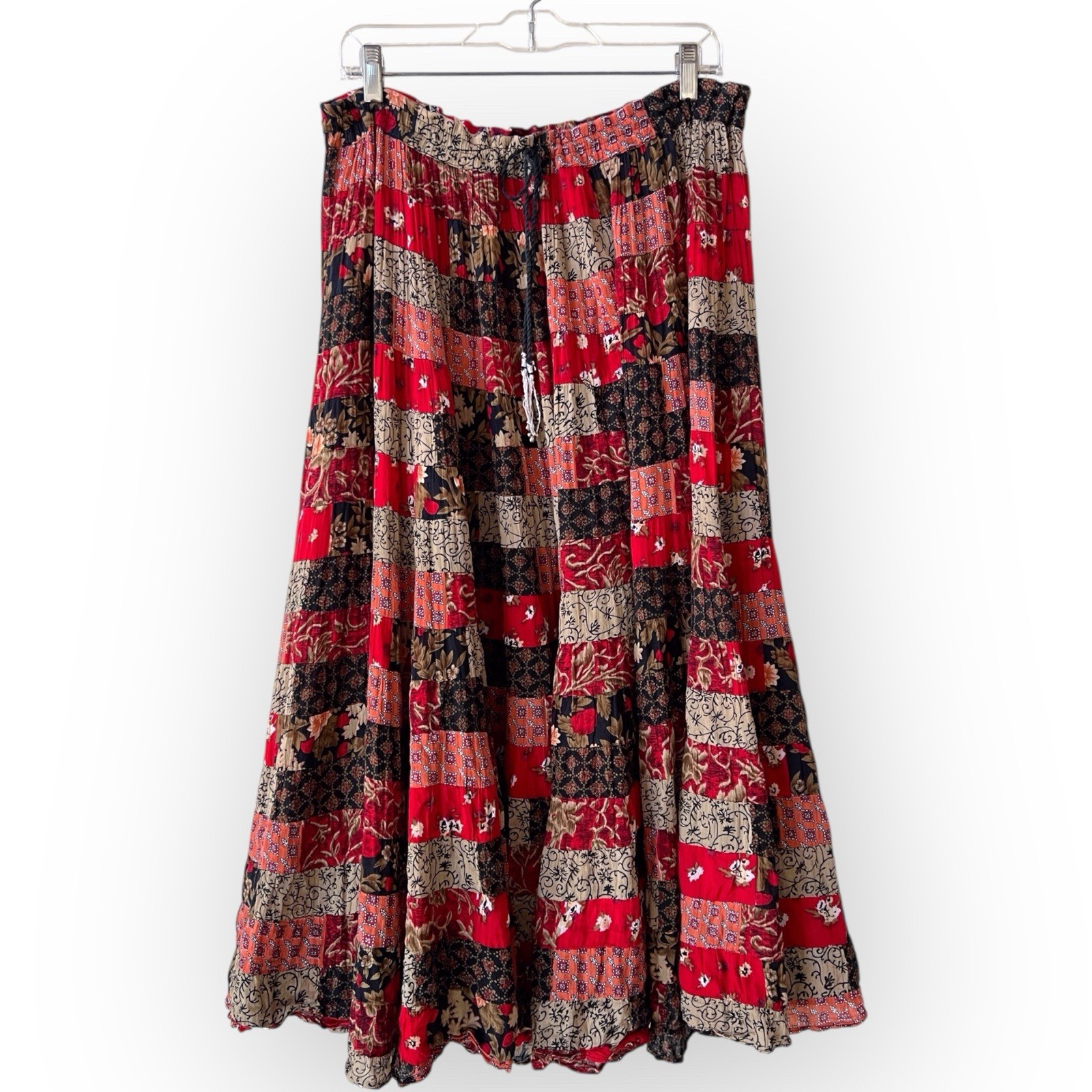 Vintage Silver Stream  Patchwork Tiered Circle Ma… - image 6