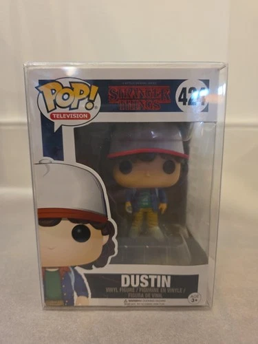 Funko Pop! Vinyl Stranger Things Dustin Henderson W/ Compass #424 With Protector