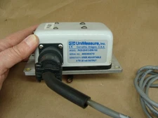 UNIMEASURE USER ADJUSTABLE POSITON TRANSDUCER P420-20-S13-D0S-10C 4-20mA OUTPUT