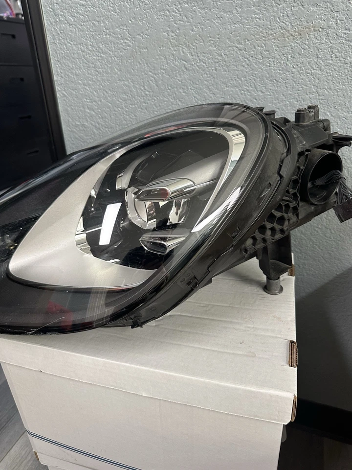 Faro conductor izquierdo Porsche Cayenne 2019 2020 2021 2022 LED 9Y0941033AA OEM Foto 3 de 4
