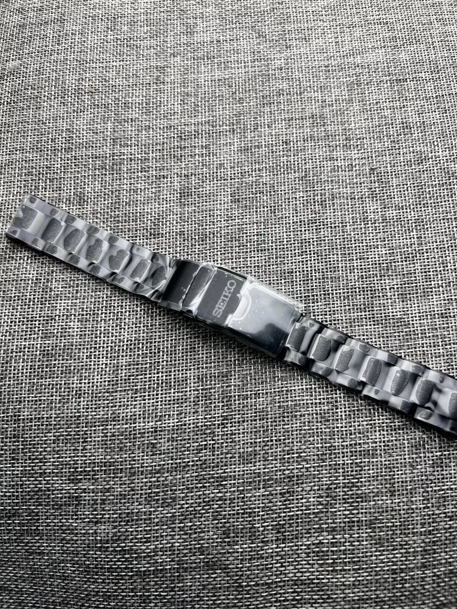 Seiko prospex hotsell metal bracelet