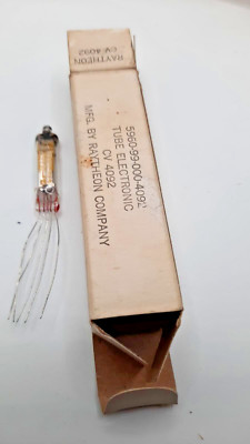 Raytheon CV4092  Röhre Elektronenröhre Radioröhre Tube