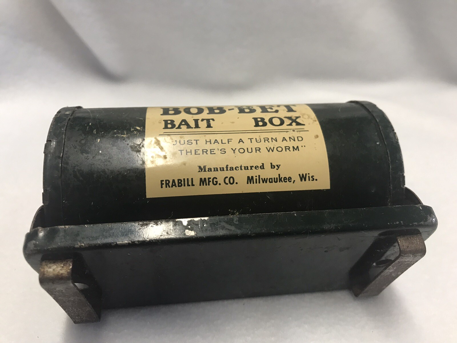 Vintage BOBBET Metal Bait Box MFG by Walter S. Cole, Beaver, Wis. FREE