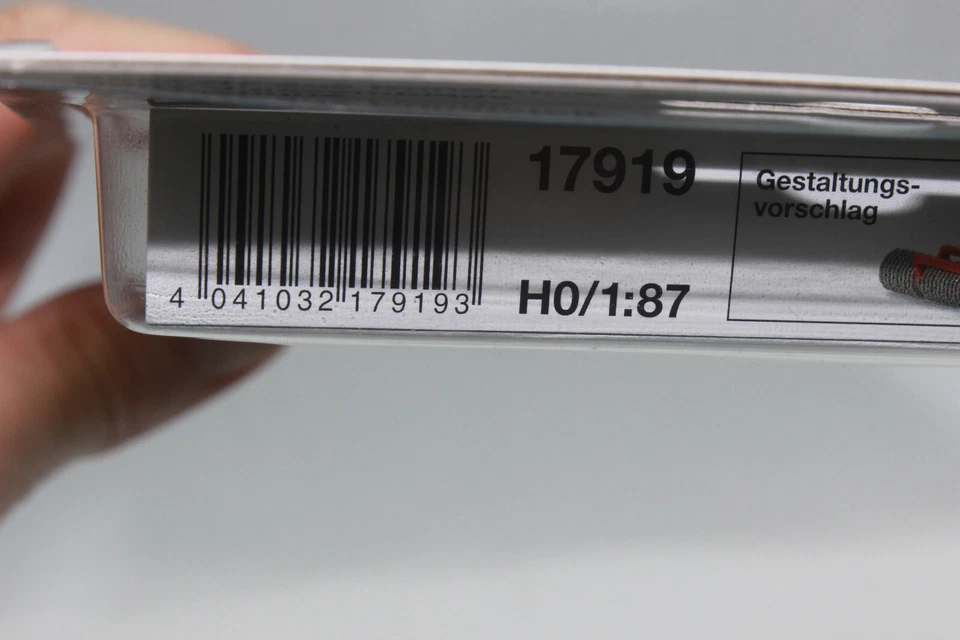 Rodillo de grada Preiser 17919 impuesto de fertilizantes artificiales accesorios para tractor 1:87 NUEVO H0 Foto 2 de 4