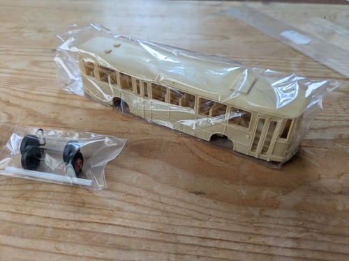 MEK resina piccola serie modello Renault SC 10 in 1:87 confezione originale - Foto 2 di 4