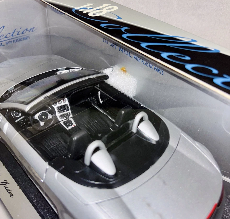 Alfa Romeo Spider 2006 1/18 Welly ULTRA RARE - Immagine 4 di 4