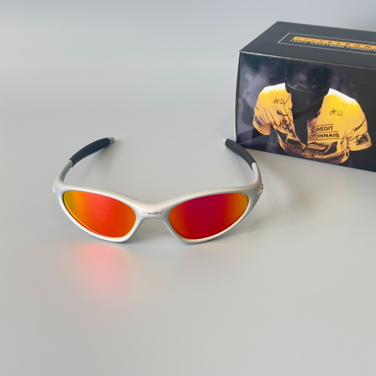 Oakley Mitute 1.0 Silver Rainbow Vintage Sunglasses Gorpcore USA