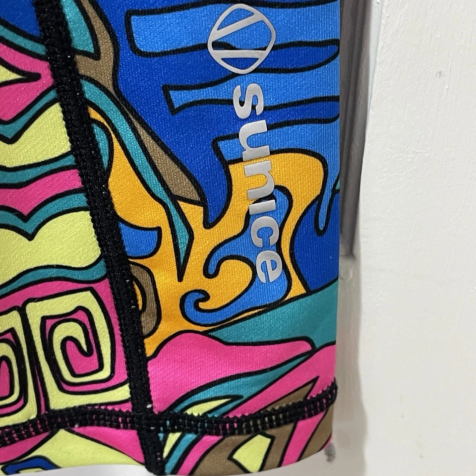 Sunice 1/4 Zip Geometric Golf Pullover Womens Med Dopamine Bold Vibrant Bright - Image 4 of 4