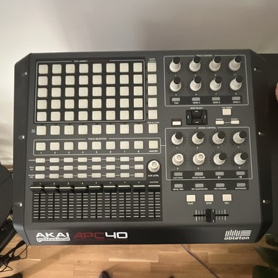 Akai APC40 USB MIDI DAW-Controller für Ableton Live, 40 Tasten, Fader