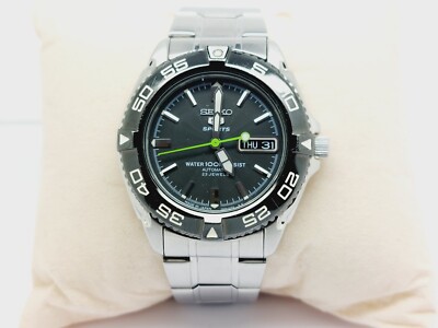 Vintage Seiko 5 Sports Automatic Men's Watch Day-Date 7S36-00Y0