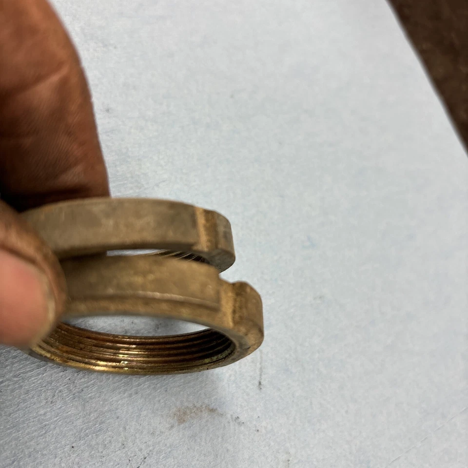 1983 - 1986 Yamaha Tri-moto Ytm225dx 225DR задняя ось зажимные гайки хорошо - Изображение 2 из 3