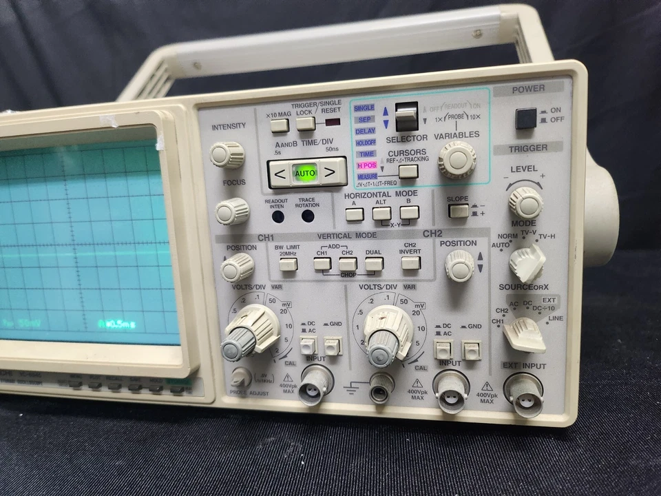 Hitachi VC-6545 : 2 Channel Analogue Digital Oscilloscope 100MHz (3064) - Image 3 of 4