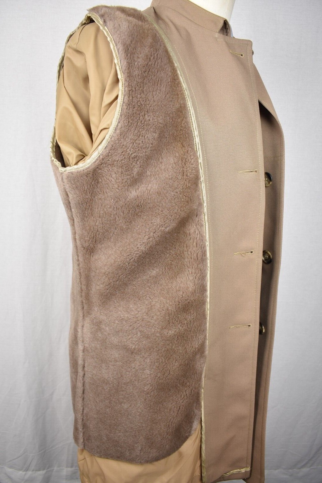 Grais Solid Brown 100% Texturized Polyester Three… - image 9