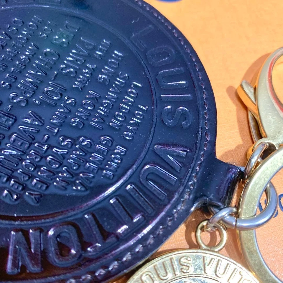 Bolso Louis Vuitton Porto Clairon T&B encanto amatista púrpura usado Foto 4 de 4