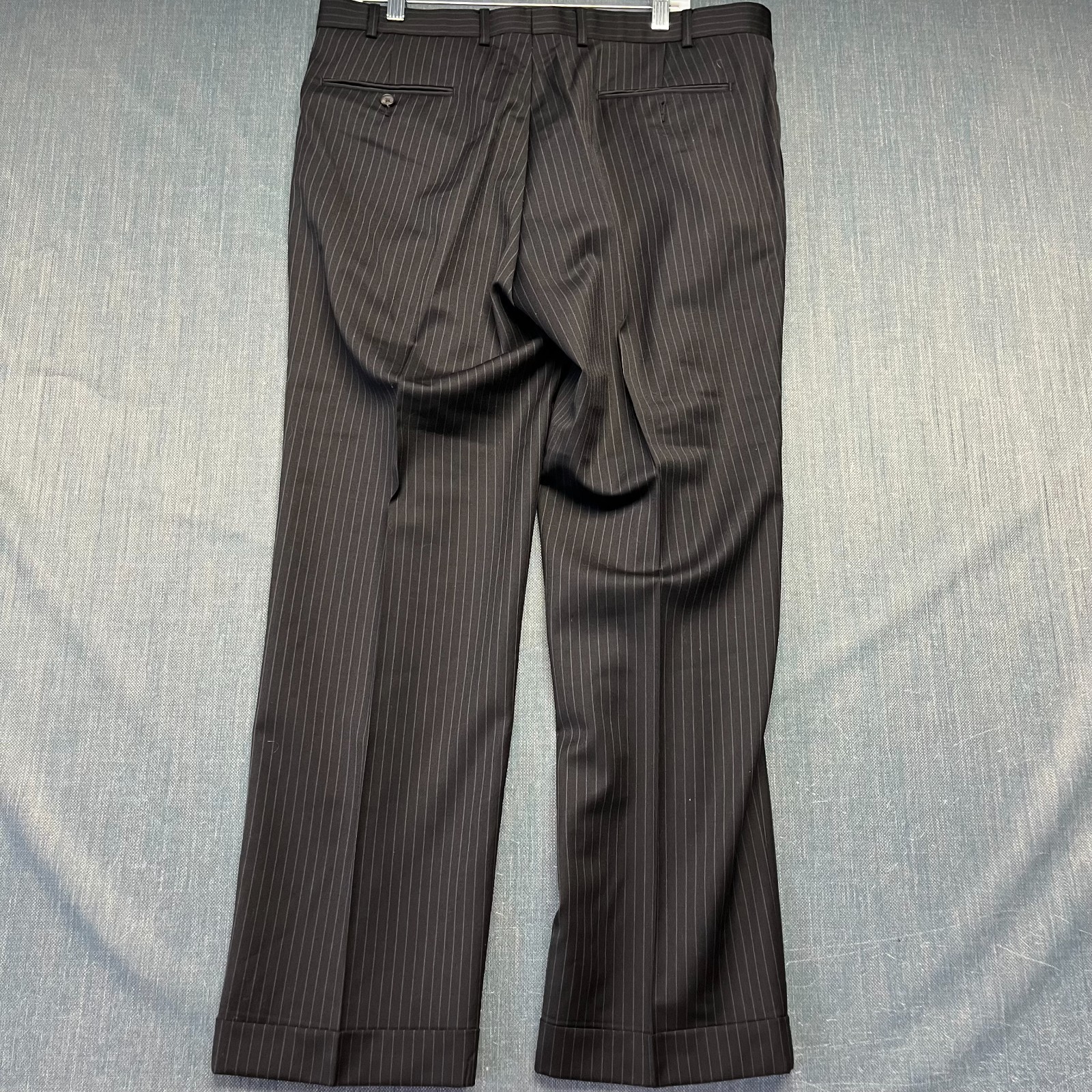 Lauren Ralph Lauren Men's Pinstripe Suit Size42R Black 2 Button Pleated 100%Wool thumbnail 20