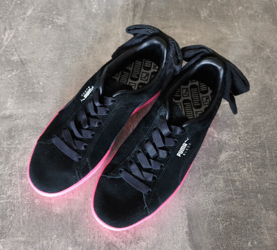 PUMA Suede Sneaker Wildleder Schwarz/Pink Low Top EU 37 Unisex Bindeverschluss