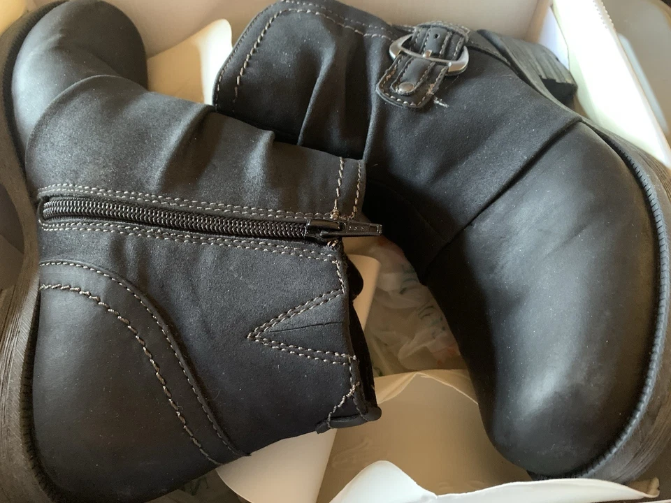 Botines para mujer Earth Origins talla 9 negros Foto 3 de 4