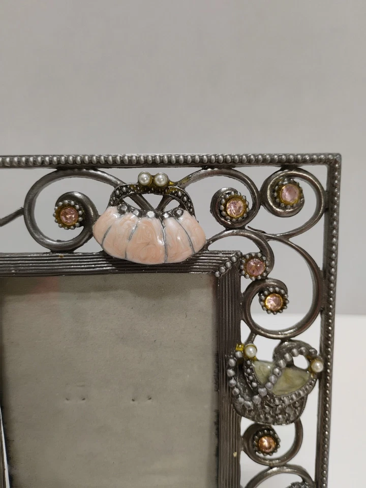 Marco de fotos de aspecto de peltre de 6” X 5” con motivo de bolso y joyas rosa y verde Foto 2 de 4