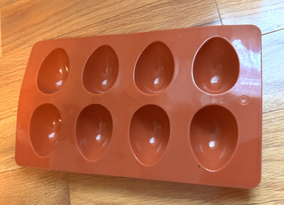 8-Cavity Easter Egg Shape Silicone Molds,  for pastry, chocolate, jello new