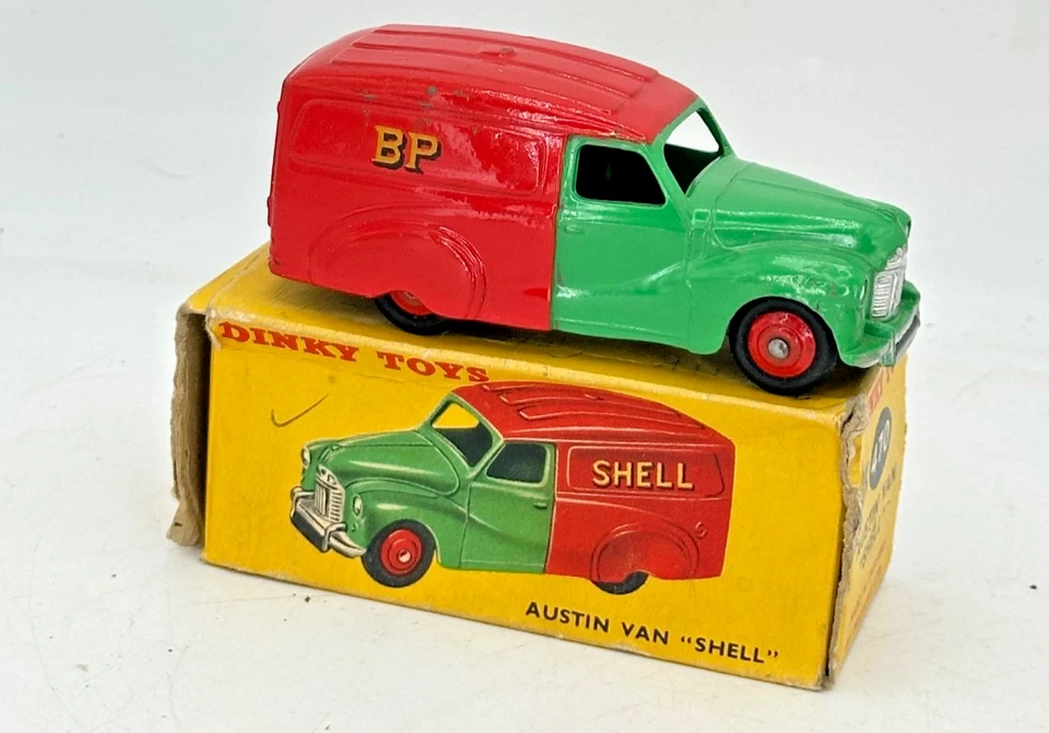 dinky toys meccano 470 SHELL BP Austin van quase em perfeito estado original caixa e pintura - Imagem 3 de 4
