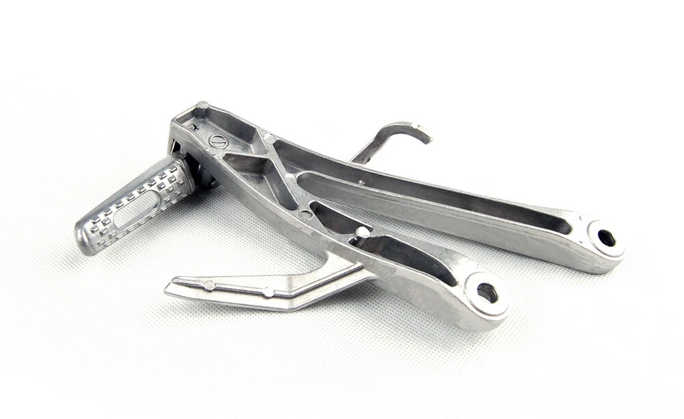 Rider & Passenger Footpeg Footrest Hanger Assembly Fit for Honda CBR600RR 07-12 Foto 3 de 4