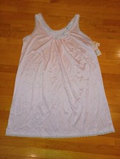 NWT Vintage Vandemere Large Gown Pink