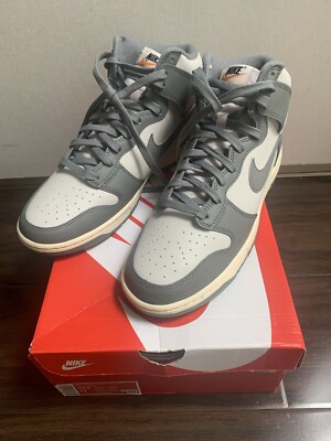 nike dunk high se light bone