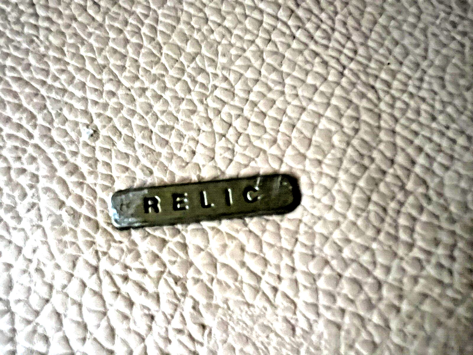 Vintage Relic Women's Takeaway Wristlet Scalloped Multi-Color Stripes Zipper Top