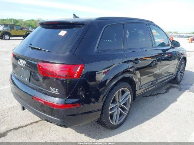 Consola central superior delantera usada se adapta a: Audi Q7 2018 techo delantero grado superior A Foto 2 de 4