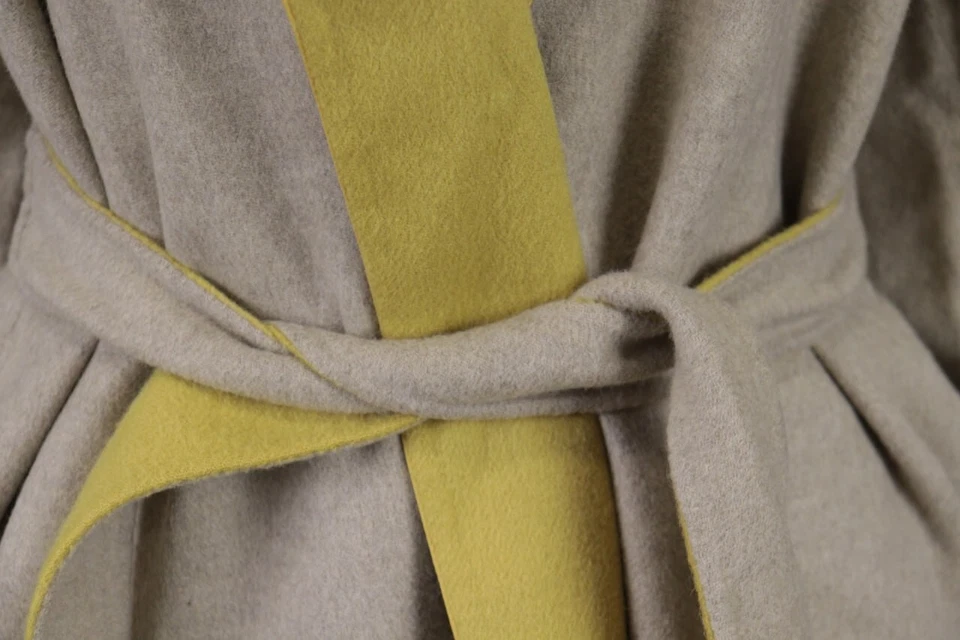 MAX MARA Beige Wool Angora Belted Oversized Coat Size I 40 / GB 8 / USA 6 - Image 2 of 4