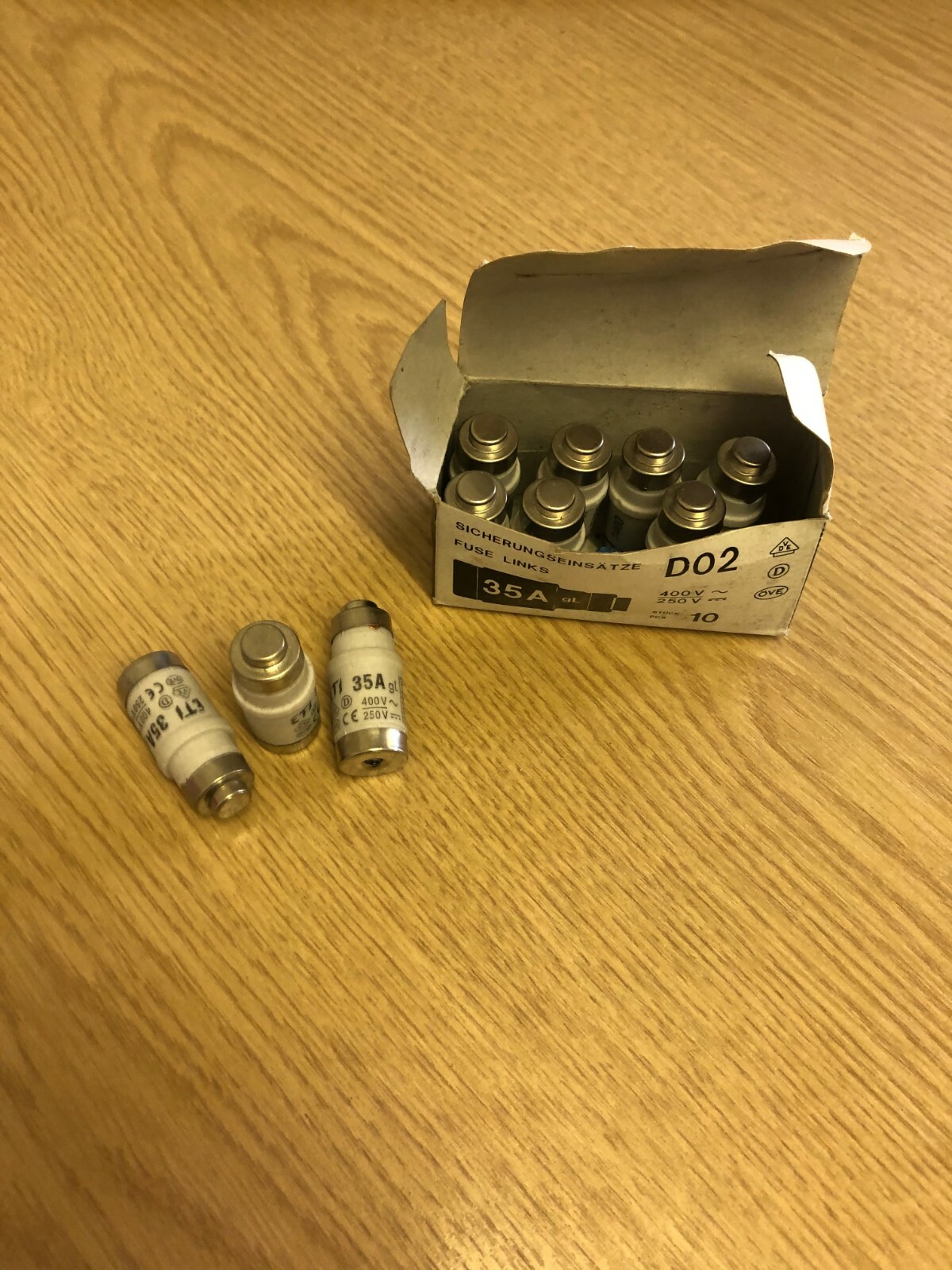 5 x Sicherung D02 Fuse links 35 Amps