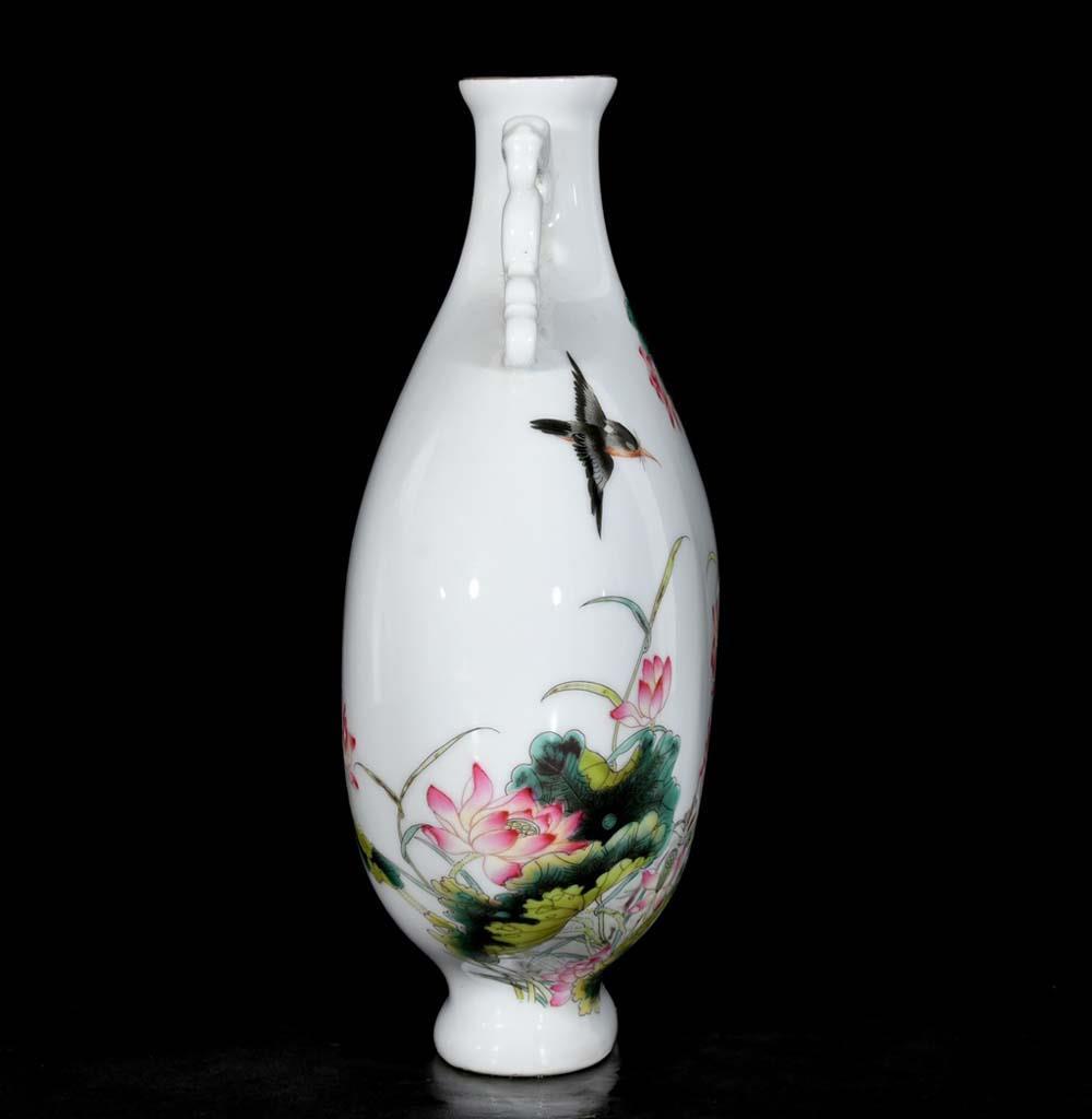 28CM Yongzheng Signed Old Chinese Colour Enamel Vase W/louts