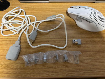 Glorious Model I 2 Wireless Optical Gaming Mouse - White, All accessories intact