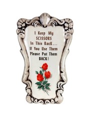 Ceramic Scissors Holder Wall Pocket Vintage 7.5 x 5 x 1.75"