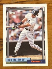 Topps 1992 Don Mattingly #300 New York Yankees HOF Vintage MLB Baseball Card