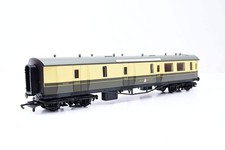 Hornby OO Gauge R4139A GWR Centenary Brake Coach No.4575