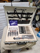 GLADBACH 16-Piece Professional Chef Knife Set w/Steak Knives Forks Acessories