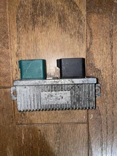 1828565C1 INTERNATIONAL GPCM GLOW PLUG RELAY CONTROL MODULE