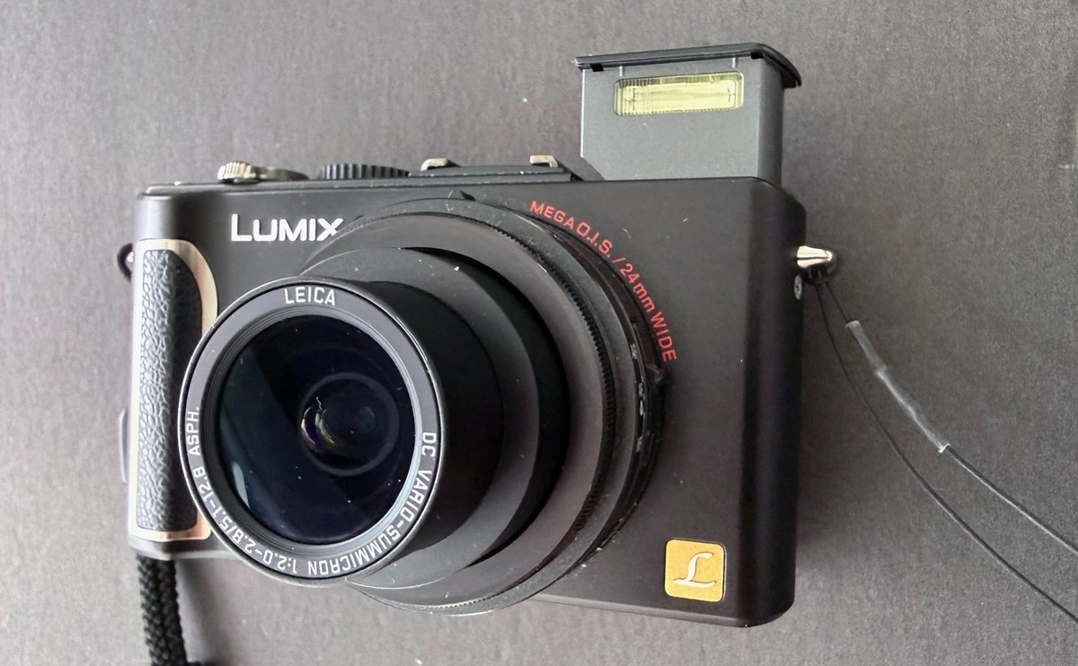 Panasonic LUMIX DMC-LX3 10.1MP Digital Camera - Black for sale