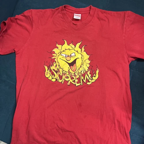 Tee shirt Supreme Sun taille Medium rouge VOIR PHOTOS SVP