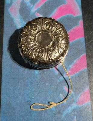 Vintage Towie Silver Plated Metal Yoyo Toy With String! Yo-Yo