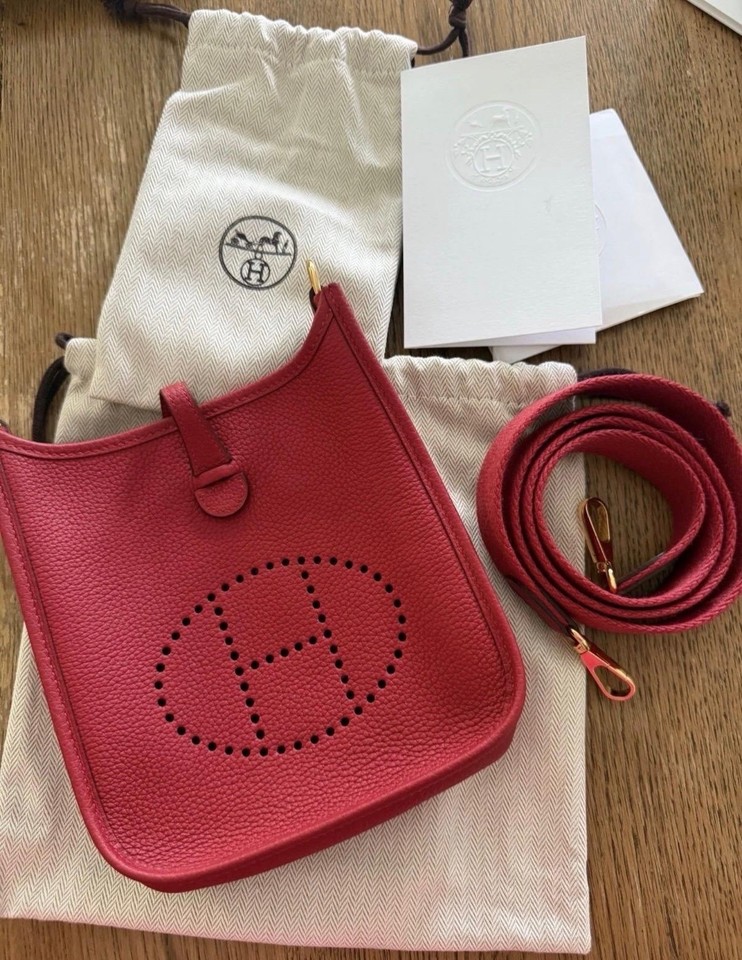 HERMÈS Evelyne TPM Mini Red Pebbled Leather Crossbody Strap Gold, Dust Bag
